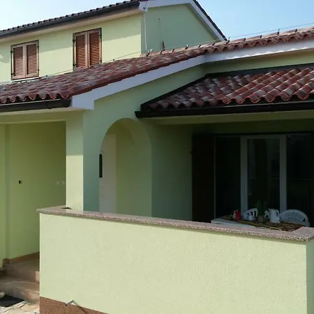Apartman Bella *