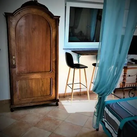 Bella Daire *